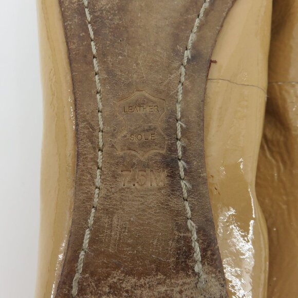 Tory Burch Women 7.5 M CAROLINE Beige Patent Leather Logo Ballet Flats Shoes - Picture 16 of 16